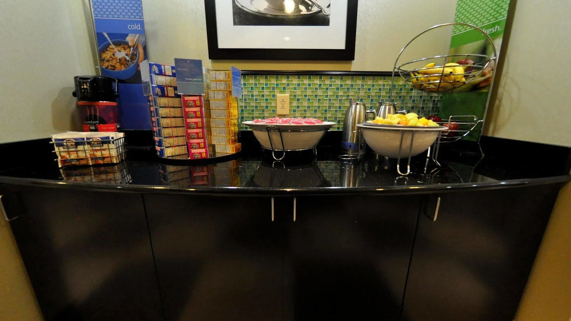 Hampton Inn Richmond - South 3*,
