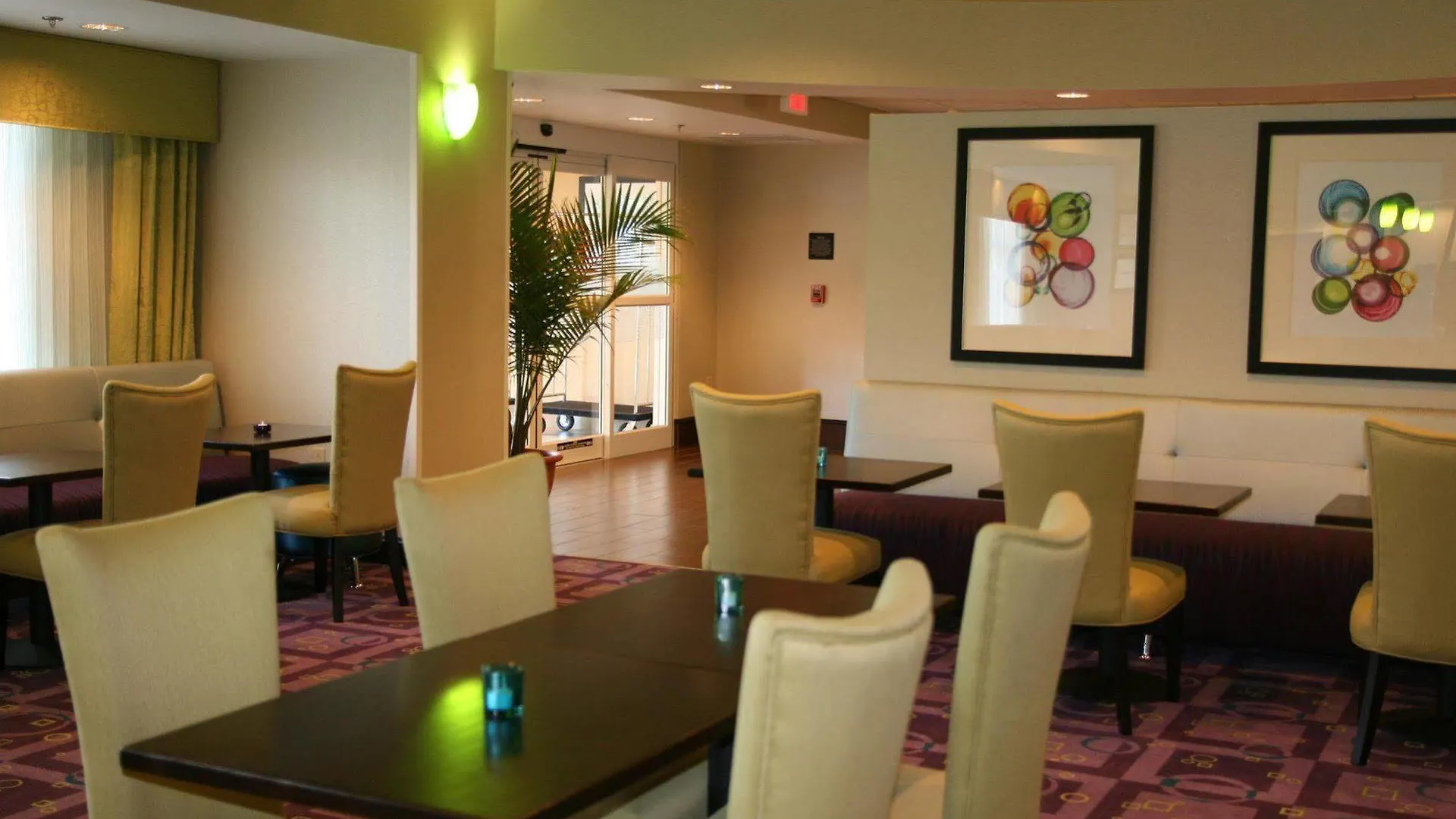 Hampton Inn Richmond - South Hotel