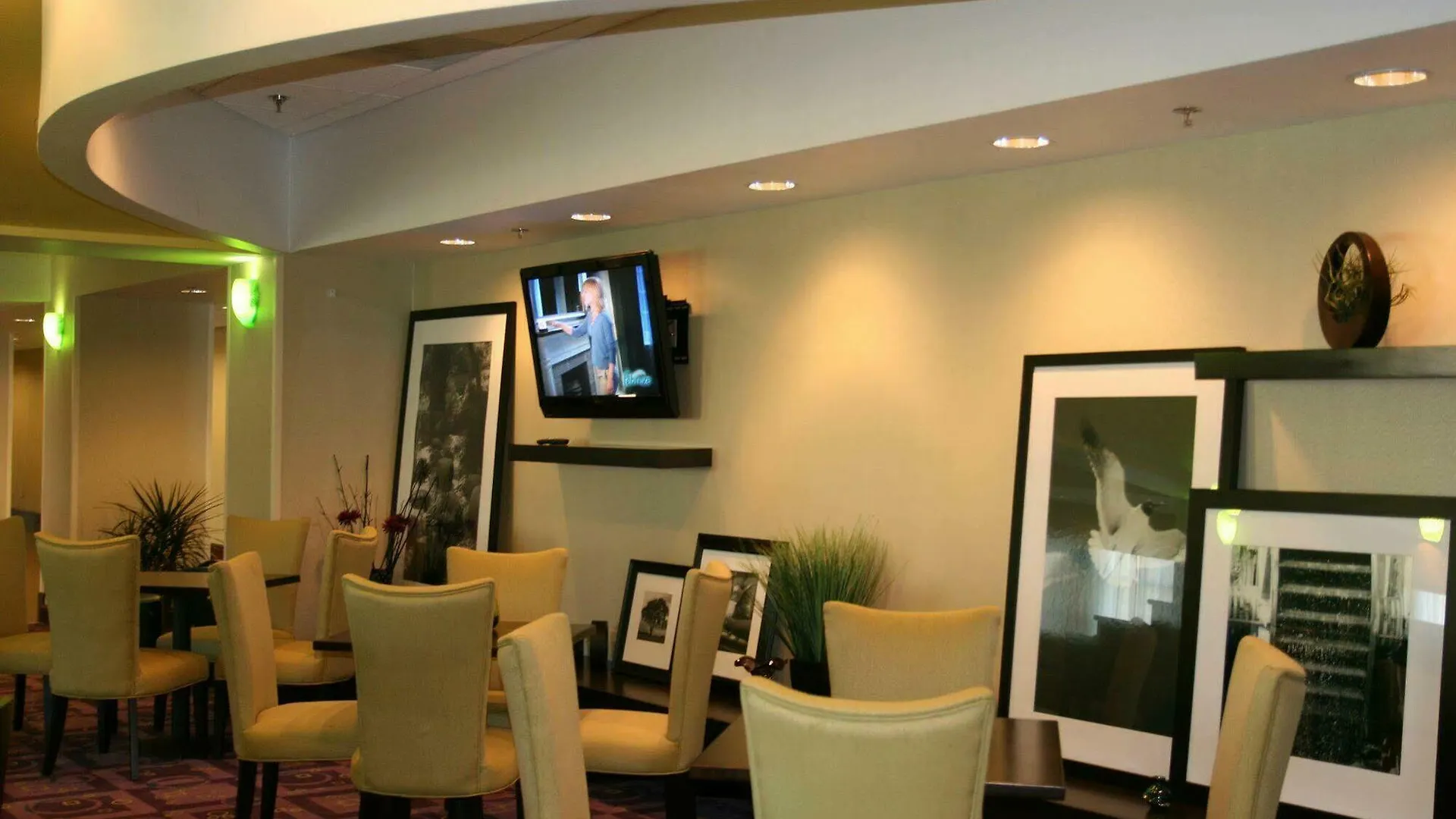 Hampton Inn Richmond - South